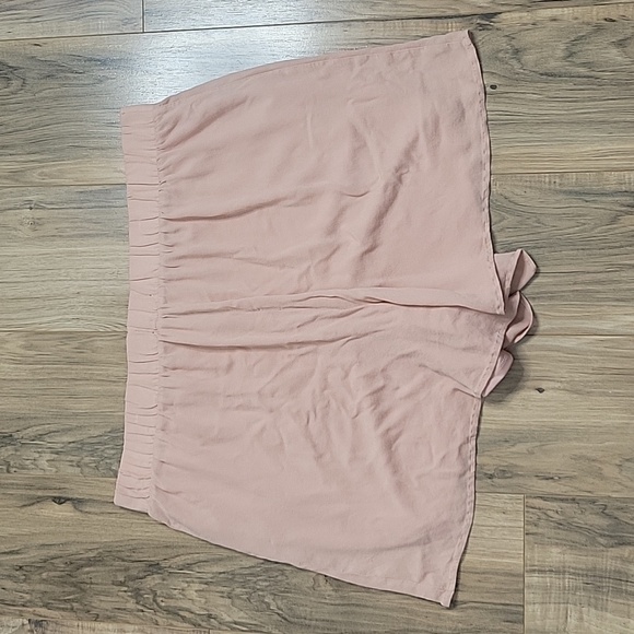 Torrid Peach Lace-Up Crepe Shorts - Picture 10 of 12